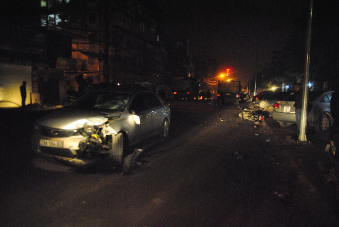 Tài xế Trung Quốc gây tai nạn làm 1 người chết, 1 người nguy kịch ảnh 2