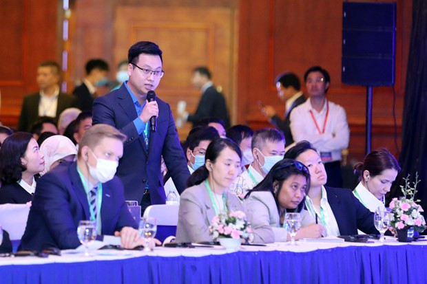 Quang cảnh một buổi đối thoại của Thủ tướng Nguyễn Xuân Phúc với thanh niên khởi nghiệp. (Ảnh: TechFest) Khởi nghiệp sáng tạo - hiện thực hóa khát vọng đất nước hùng cường ảnh 1