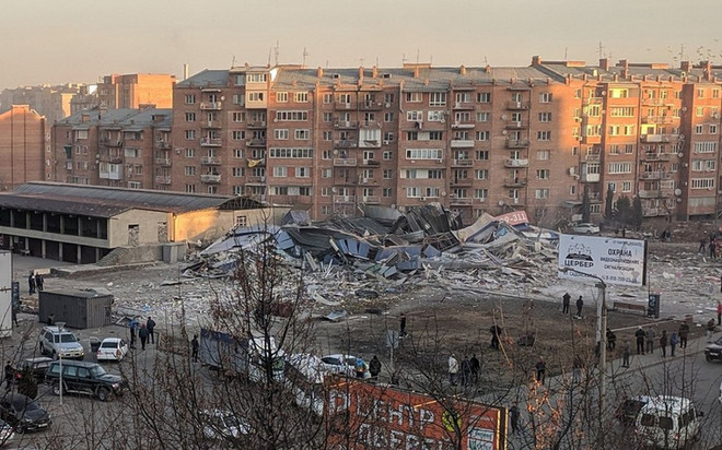 Nổ lớn ở Nga: Một siêu thị bị phá hủy, nhiều người bị thương ảnh 1