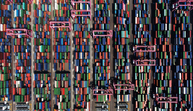 Container xếp tại cảng ở Busan, Hàn Quốc. (Nguồn: Getty Images) Trung Mỹ và Hàn Quốc đạt FTA, xóa bỏ thuế quan đối với 95% hàng hóa ảnh 1