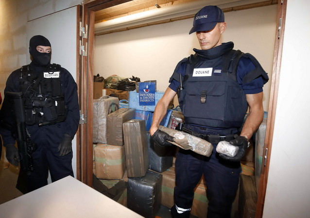 Cơ quan chống ma túy Pháp giúp tuồn 40 tấn cần sa vào trong nước ảnh 1
