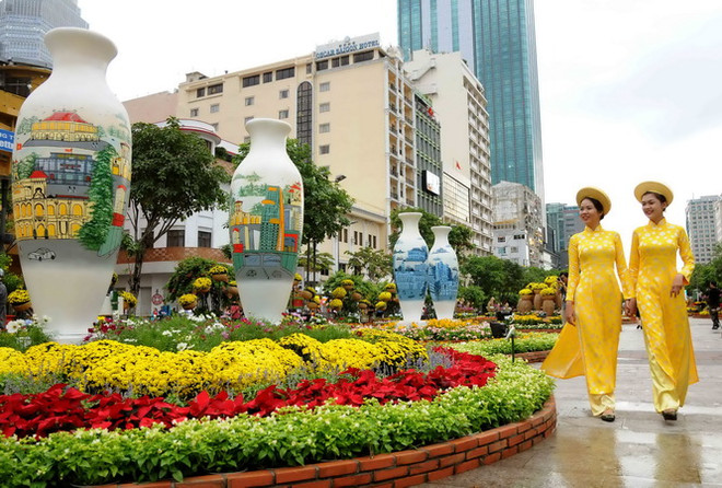 Đường hoa Tết Mậu Tuất tại Thành phố Hồ Chí Minh bắt đầu từ 13/2 ảnh 1