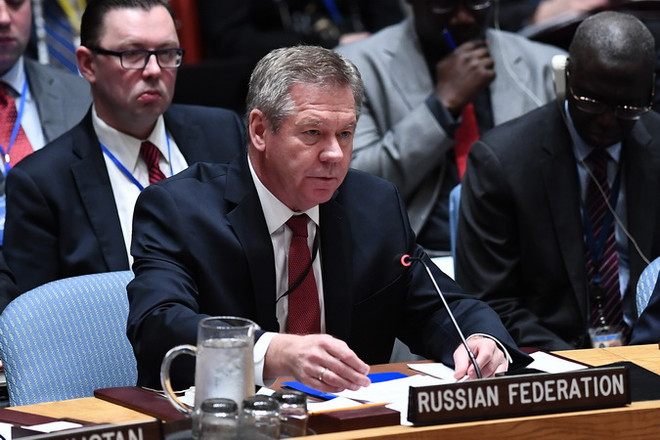 Nga sẵn sàng xem xét nới lỏng lệnh cấm vũ khí đối với Libya ảnh 1