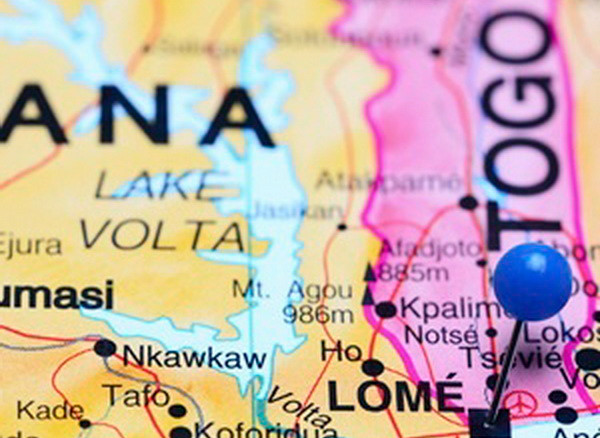 Hàng nghìn người Togo biểu tình phản đối Tổng thống ảnh 1