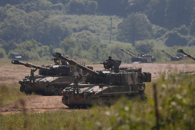 Hàn Quốc-Mỹ-Nhật Bản bắt đầu tập trận chung chống tên lửa ảnh 1