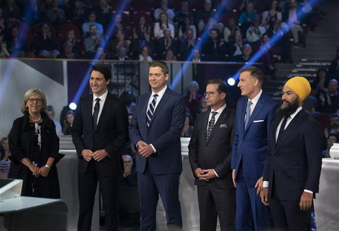 Các điểm bầu cử sớm đã mở, dự báo Thủ tướng Trudeau giành chiến thắng ảnh 1