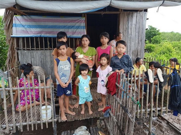 Hỏa hoạn thiêu rụi một căn nhà, 7 đứa trẻ may mắn thoát nạn ảnh 1