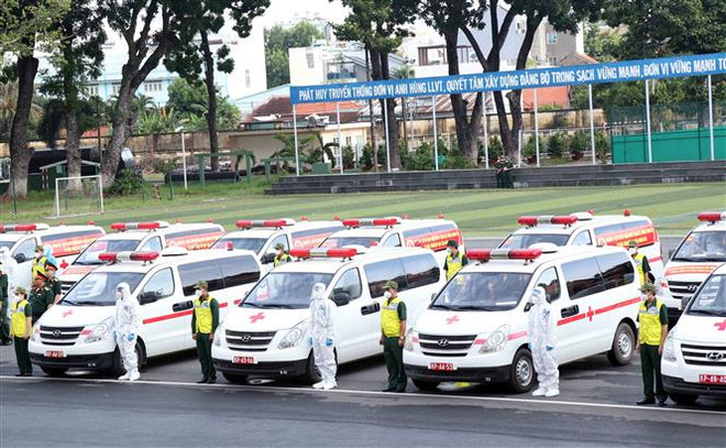 BQP khen thưởng 70 tập thể, cá nhân xuất sắc trong phòng, chống dịch ảnh 1