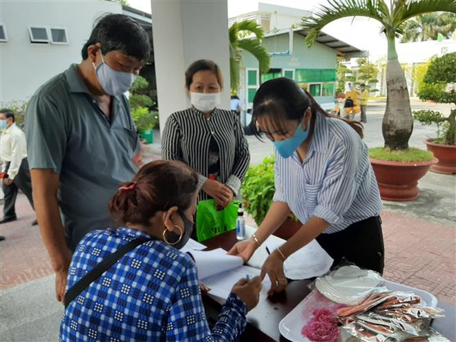 Xác nhận danh sách trên 209.000 lao động được hưởng chính sách hỗ trợ ảnh 1