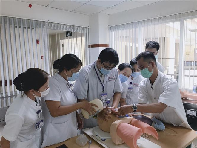 Xúc động ngày chia tay người lính áo trắng lên đường chi viện miền Nam ảnh 1