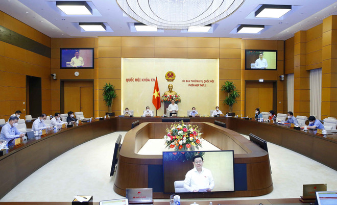 [Photo] Bế mạc Phiên họp thứ hai của Ủy ban Thường vụ Quốc hội ảnh 4