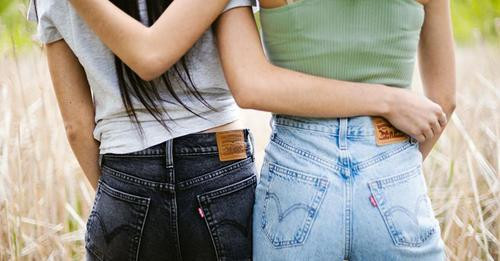 Biểu tượng thời trang nước Mỹ và bước chuyển mình trong mùa COVID-19 ảnh 2