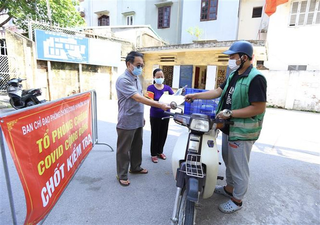 Hà Nội lập 3 Tổ công tác chuyên trách điều hành công tác chống dịch ảnh 1