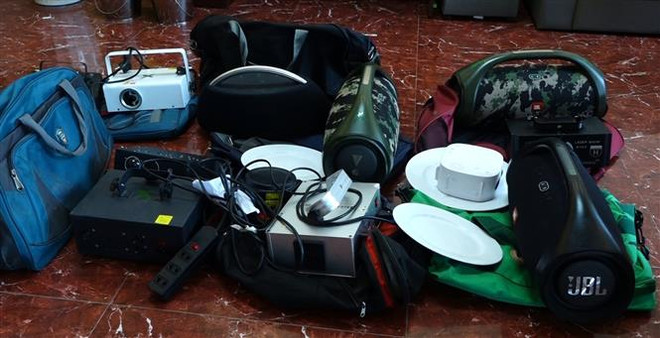 Tạm giữ nhóm đối tượng thuê khách sạn để sử dụng trái phép chất ma túy ảnh 1