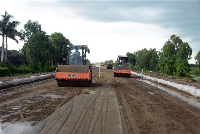 Thành lập tổ công tác về tách giải phóng mặt bằng ra khỏi dự án đầu tư ảnh 1