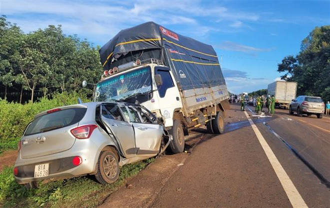 Bảo đảm trật tự, an toàn giao thông trong điều kiện dịch COVID-19 ảnh 1