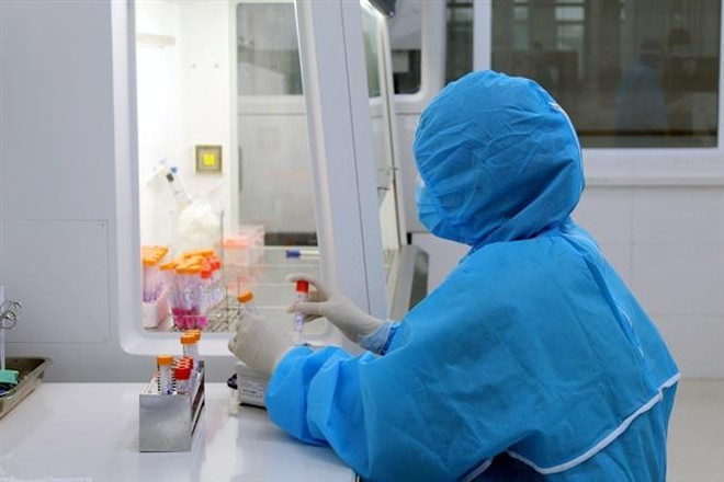 Móng Cái nâng công suất xét nghiệm lên 500 mẫu đơn mỗi ngày ảnh 1