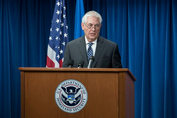 Ngoại trưởng Rex Tillerson phát biểu trong cuộc họp báo tại Washington, DC ngày 6/3. (Nguồn: EPA/TTXVN) Mỹ tuyên bố sẵn sàng rút khỏi Hội đồng Nhân quyền Liên hợp quốc ảnh 1