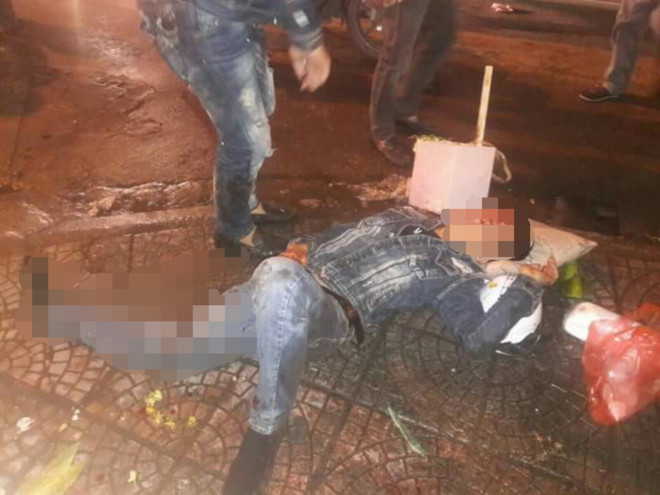 Hà Nội: Ôtô đâm liên hoàn nhiều phương tiện trên phố Nguyễn Văn Cừ ảnh 2