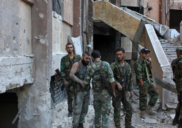 IS tấn công quân Chính phủ Syria làm hàng chục người thương vong ảnh 1