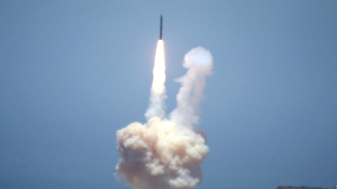 Mỹ thử thành công hệ thống đánh chặn tên lửa đạn đạo xuyên lục địa ảnh 1