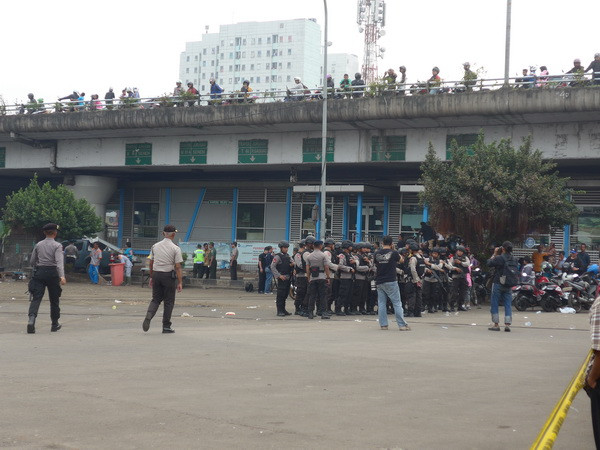 Người Indonesia nói gì về vụ nổ bom kinh hoàng ở Jakarta? ảnh 1