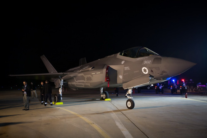Israel lần đầu "khoe" những chiếc máy bay tàng hình F-35 ảnh 1