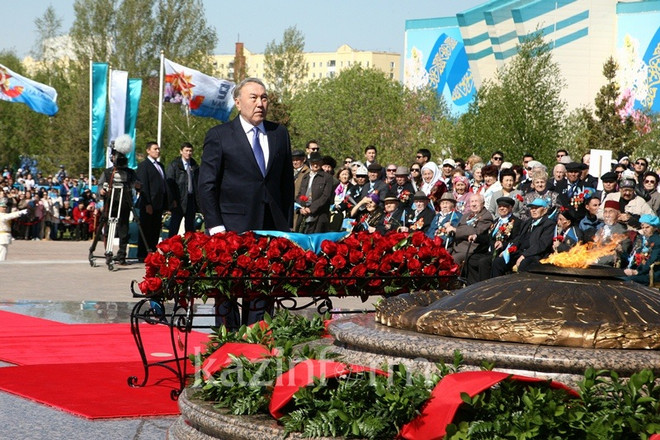 Hoạt động vinh danh các anh hùng liệt sỹ trong Ngày Chiến thắng ảnh 1