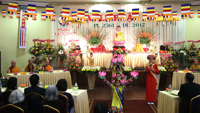 Đại lễ Phật Đản được tổ chức ở nhiều địa phương của Cộng hòa Séc ảnh 1