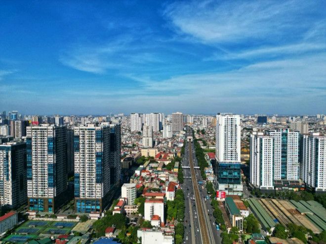 Bộ Xây dựng theo dõi sát tình hình, tăng cường phối hợp với các cơ quan, địa phương liên quan, chủ động có giải pháp để tháo gỡ khó khăn, vướng mắc, xử lý hiệu quả các vấn đề đặt ra đối với thị trường bất động sản. (Ảnh: Xuân Quảng/Vietnam+) bat_dong_san.jpg