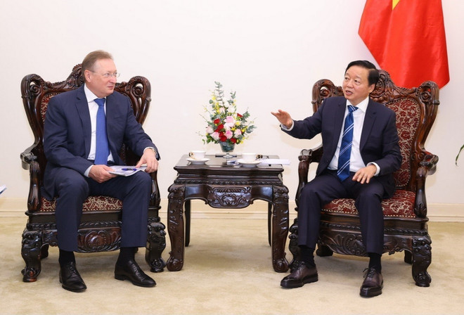 Phó Thủ tướng Trần Hồng Hà tiếp Tổng Giám đốc Công ty dầu khí Zarubezhneft Kudryashov Sergei Ivanovich (Liên bang Nga). (Ảnh: Văn Điệp/TTXVN) ttxvn_tran_hong_ha.jpg