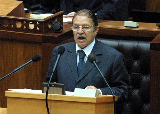 Algeria chấp thuận đơn từ chức của Tổng thống Bouteflika ảnh 1