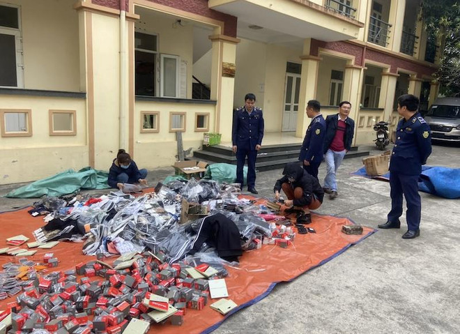 Vĩnh Phúc: Tiêu hủy nhiều hàng hóa giả mạo nhãn hiệu nổi tiếng ảnh 1