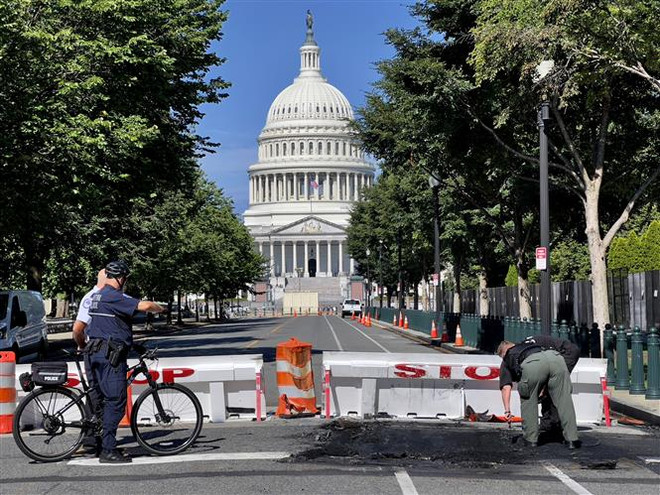 Mỹ khẳng định ngăn chặn mọi cuộc tấn công nhằm vào Quốc hội ảnh 1