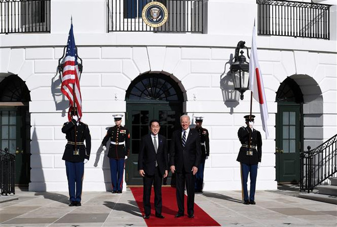 Chuyến công du 'ngoại giao G7' của Thủ tướng Nhật Bản Fumio Kishida ảnh 1