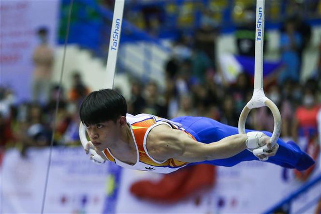 Nhà vô địch thế giới Carlos Yulo coi trọng SEA Games ngang Olympic ảnh 1