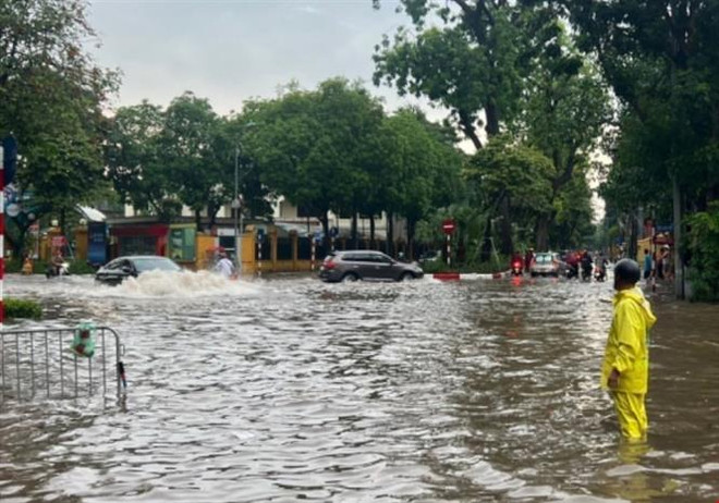 Mưa to còn tiếp diễn tại vùng núi và trung du Bắc Bộ đến ngày 31/5 ảnh 1