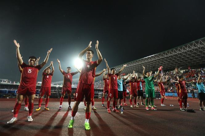 Cổ động viên Myanmar đánh giá chiến thắng xứng đáng của U23 Việt Nam ảnh 1