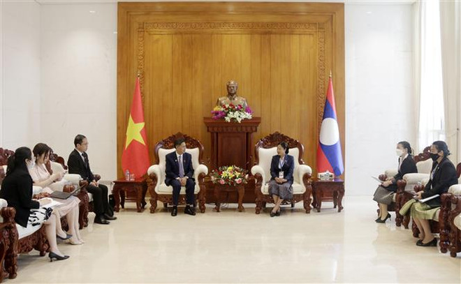 Sơn La và Huaphanh muốn nâng cấp cửa khẩu để tăng cường thương mại ảnh 1