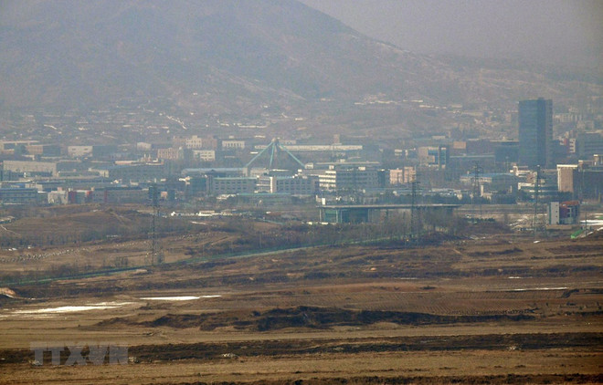 Hàn Quốc tái khẳng định kế hoạch giúp Triều Tiên phát triển kinh tế ảnh 1