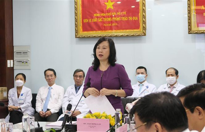 Bà Đào Hồng Lan: Ngành Y tế đang tìm giải pháp giữ chân nhân viên y tế ảnh 1