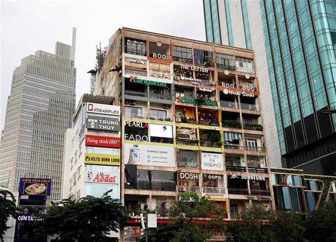 Thị trường bất động sản nhà ở TP.HCM: Lệch pha cung cầu ngày càng lớn ảnh 1