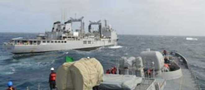 Hải quân Ấn Độ và Pháp tiến hành tập trận ở Đại Tây Dương ảnh 1