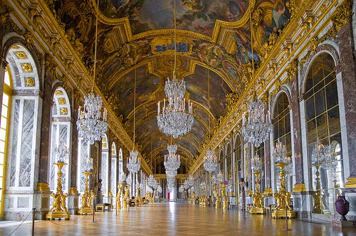 Sau 4 thế kỷ, cung điện Versailles mới nhận khối cẩm thạch đã đặt hàng ảnh 1