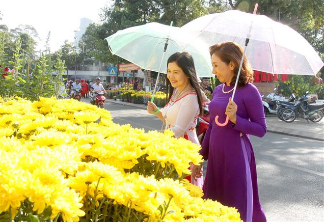 Ngày 30 Tết: Thời tiết cả ba miền đều tốt, đêm giao thừa có mưa xuân ảnh 1