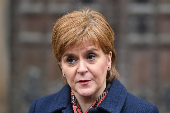 Brexit: Thủ hiến Scotland Nicola Sturgeon kêu gọi trưng cầu ý dân lại ảnh 1