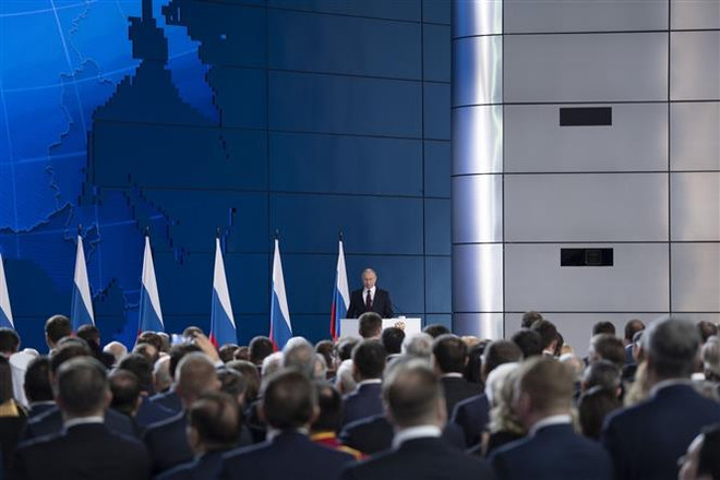 Ông Putin tuyên bố đáp trả hoạt động triển khai tên lửa tại châu Âu ảnh 1