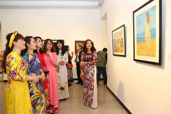 Triển lãm hơn 90 tác phẩm nhiếp ảnh, mỹ thuật chào Xuân Kỷ Hợi 2019 ảnh 1