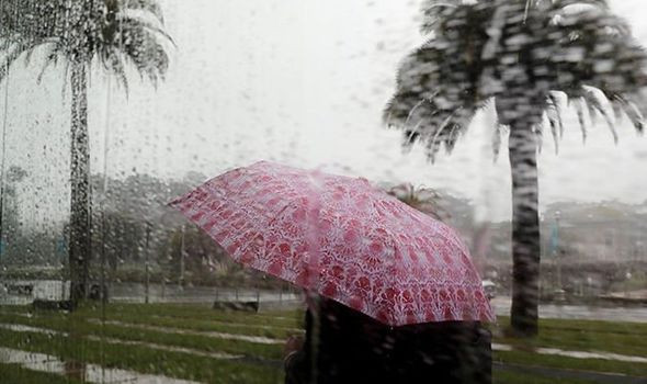 Bão lớn hoành hành tại một loạt các bang Bờ Tây nước Mỹ ảnh 1