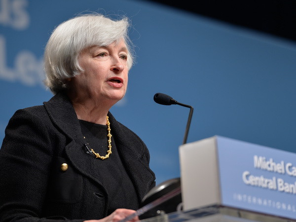 Chủ tịch Fed: Có thể sẽ tăng lãi suất cơ bản sớm hơn dự kiến ảnh 1